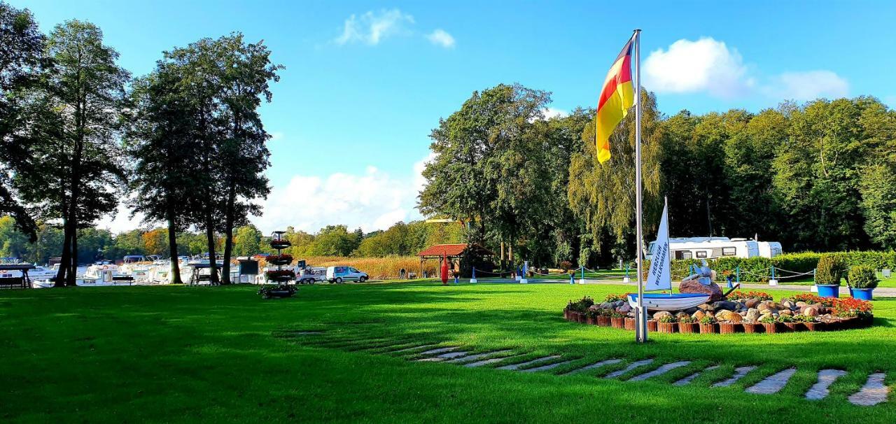 فندق Ravensbruckفي  Gasthaus Zum Seestern المظهر الخارجي الصورة